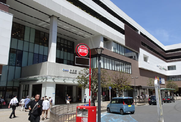 駅直結のショッピングセンターグランエミオ所沢