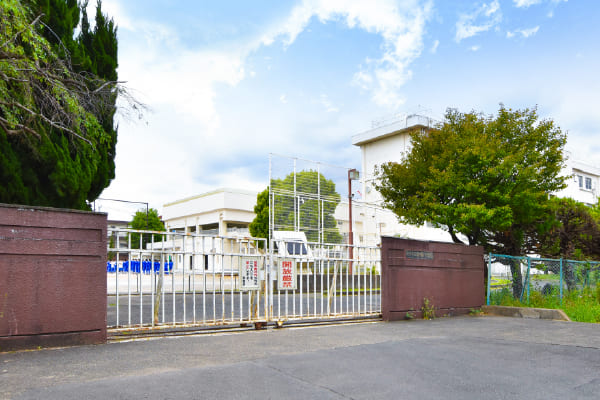 府中市立府中第六中学校