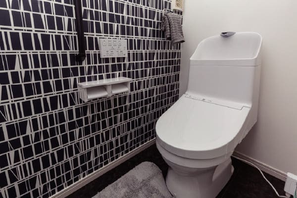 シャワートイレ（1階・2階共）