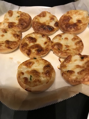 3種類チーズのミニピッツァ